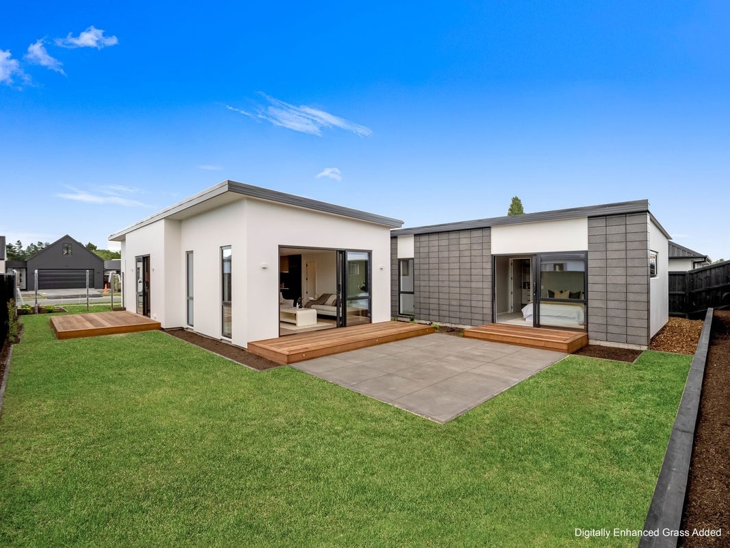 9 Twin Meadows Drive, Casebrook, Christchurch - Carousel 1