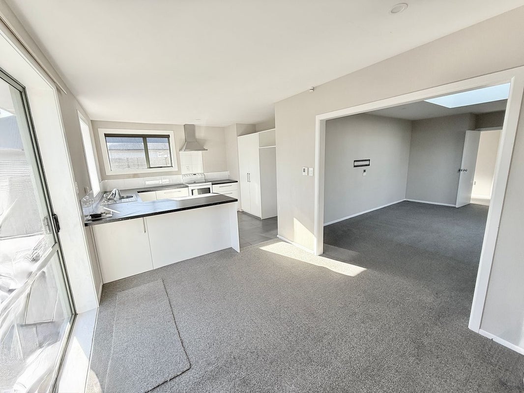 224 Beach Road, North New Brighton, Christchurch - Carousel 1