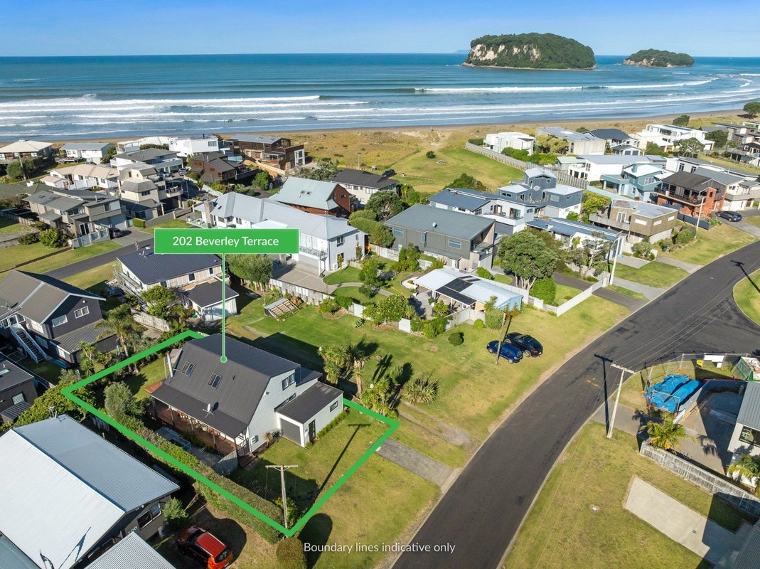 202 Beverley Terrace, Whangamata - Carousel 2