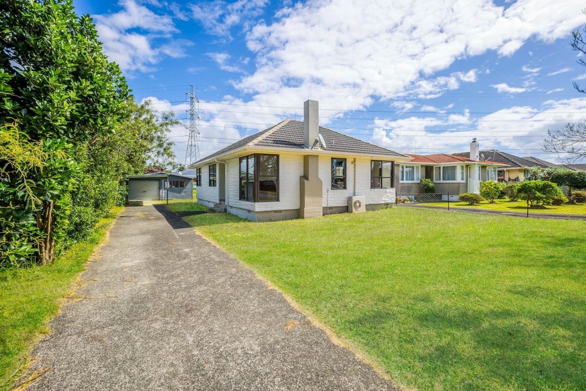 65 Bairds Road, Otara, Auckland - Carousel 2