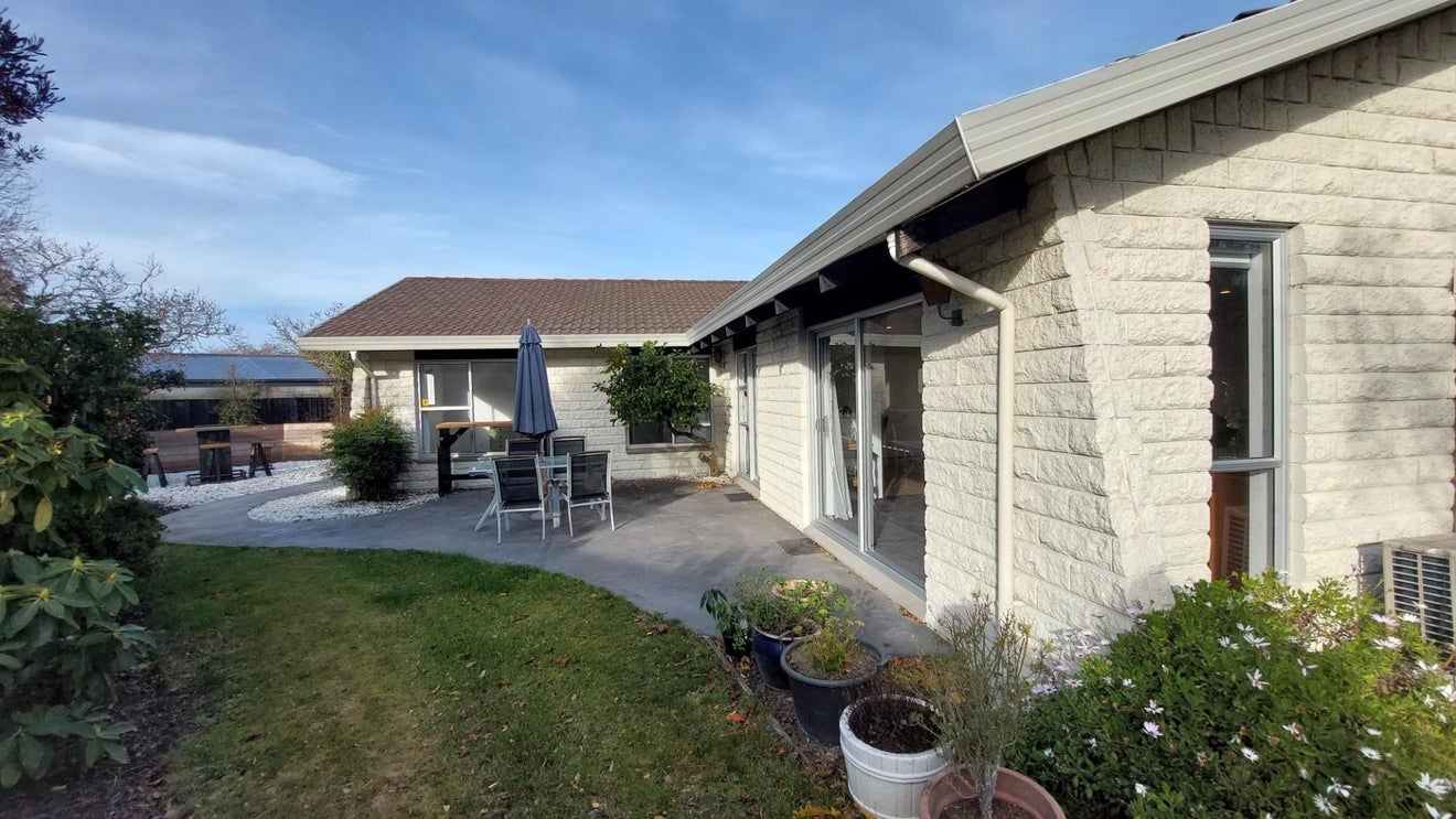 7 Applewood Place, Casebrook, Christchurch - Carousel 12
