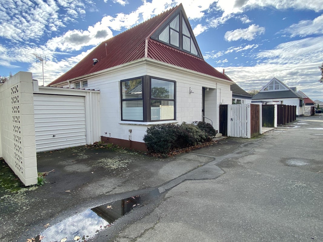 2/346 Harewood Road, Bishopdale, Christchurch - Carousel 1