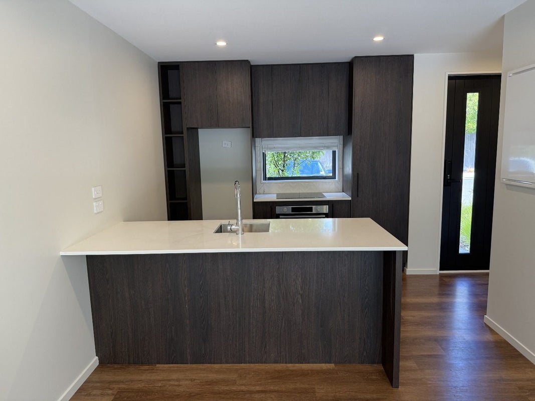 10/28 Raukawa Street, Stokes Valley, Lower Hutt - Carousel 2