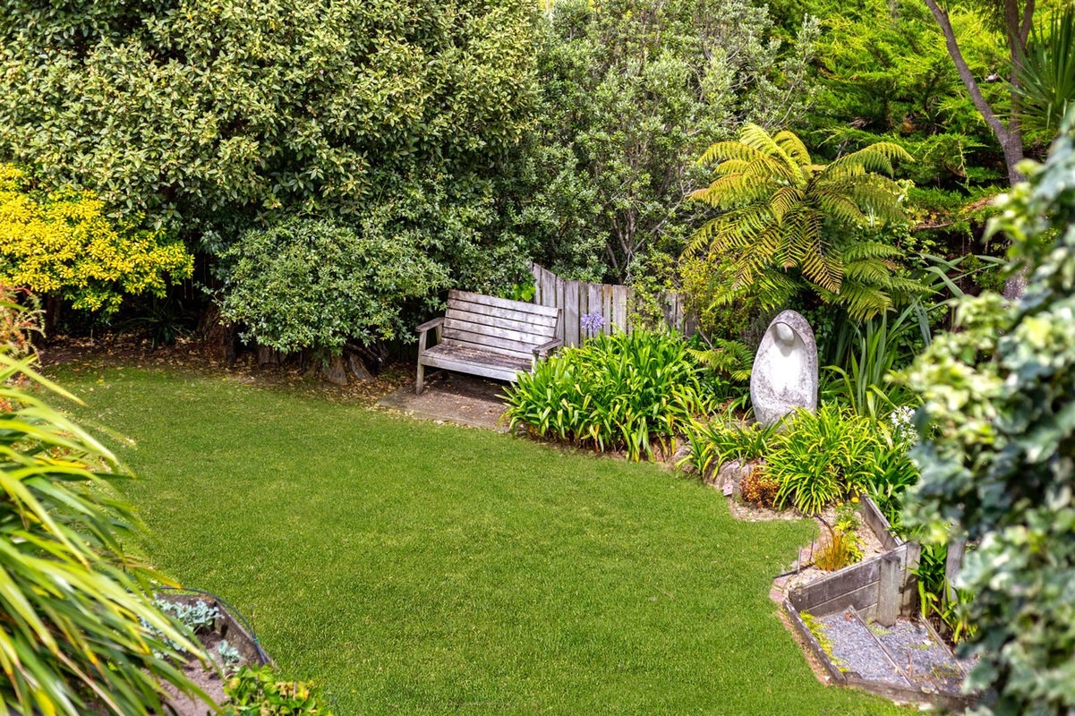 20 Cassley Crescent, Papakowhai, Porirua - Carousel 21