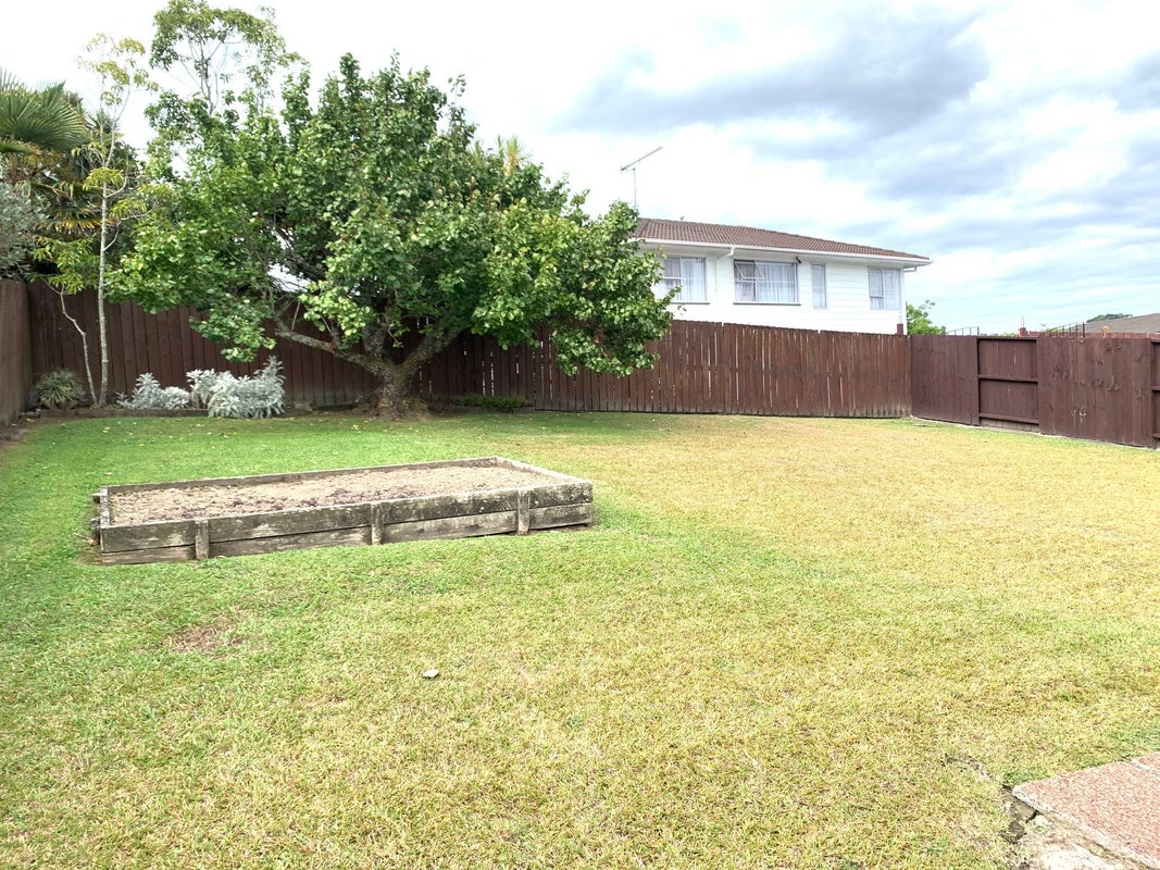 23 Salamanca Road, Sunnynook, Auckland - Carousel 14