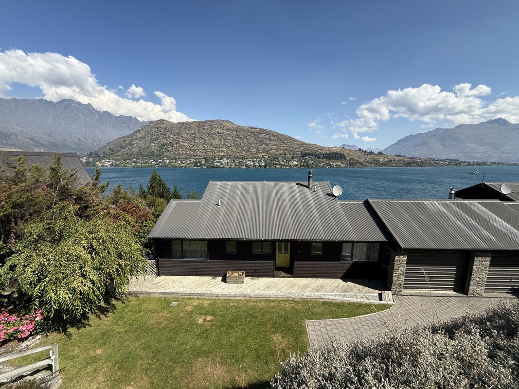 24B Perkins Road, Frankton, Queenstown - Carousel 1