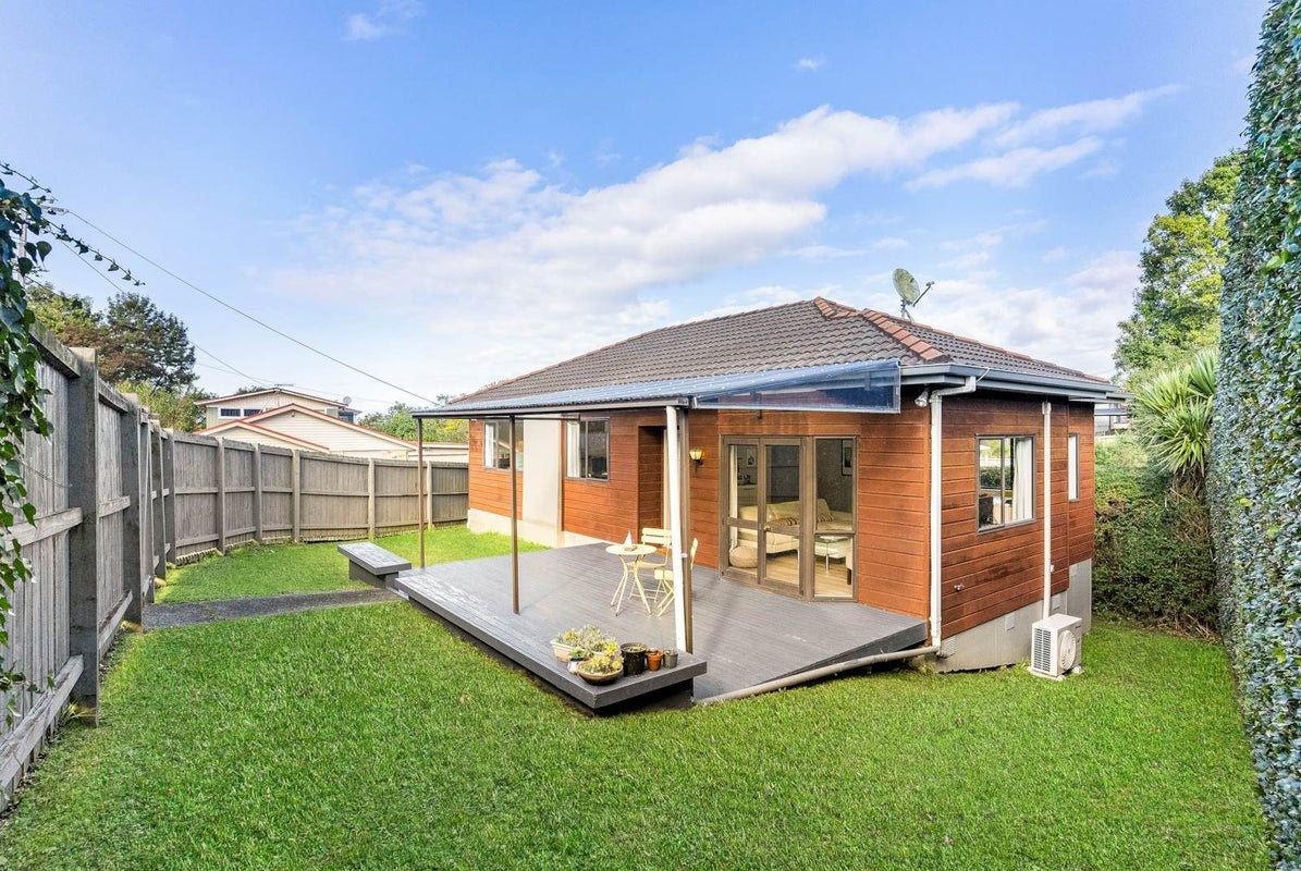 197B Sunnynook Road, Wairau Valley, Auckland - Carousel 1