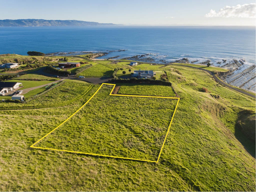 36 Avon Drive, Mahia - Carousel 1