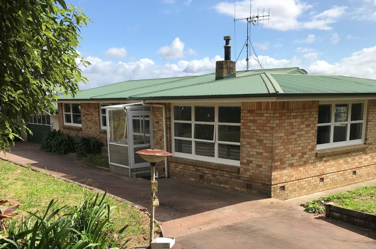 155 Kay Road, Flagstaff, Hamilton - Carousel 1