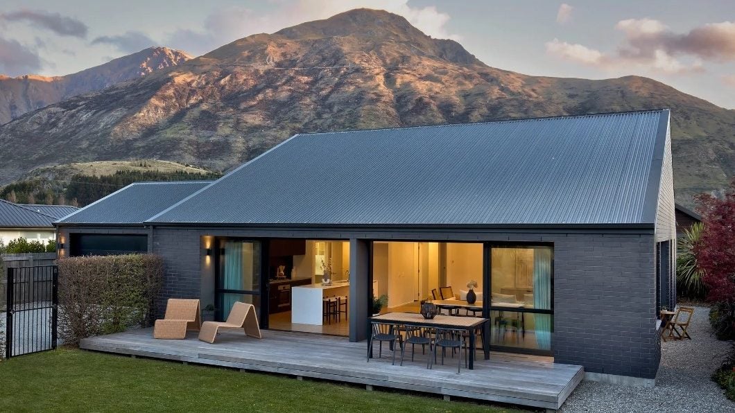 20 Banbury Terrace, Lower Shotover, Queenstown - Carousel 1