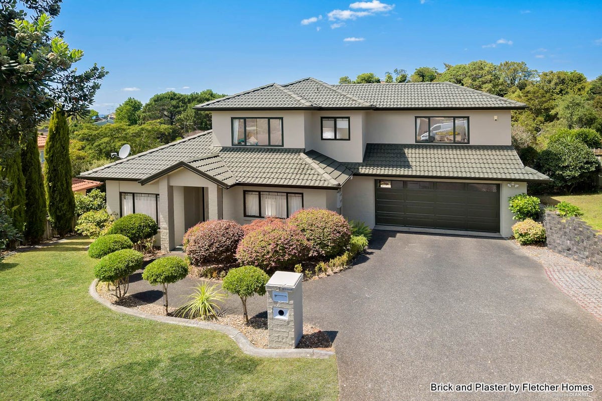 7 Woodridge Avenue, Northcross, Auckland - Carousel 1