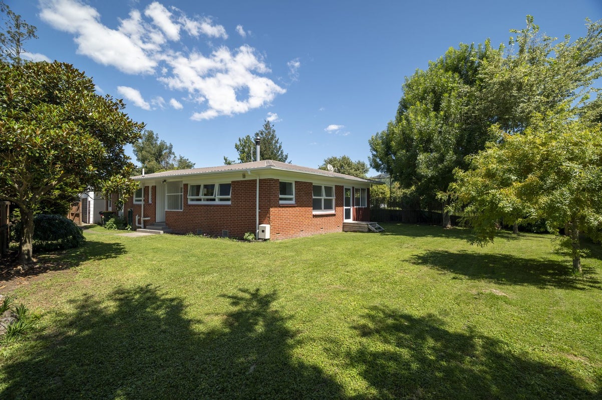 1 Darroch Street, Fairy Springs, Rotorua - Carousel 1