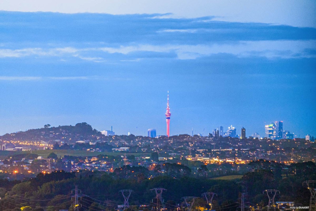 7 Elevation Street, Flat Bush, Auckland - Carousel 1