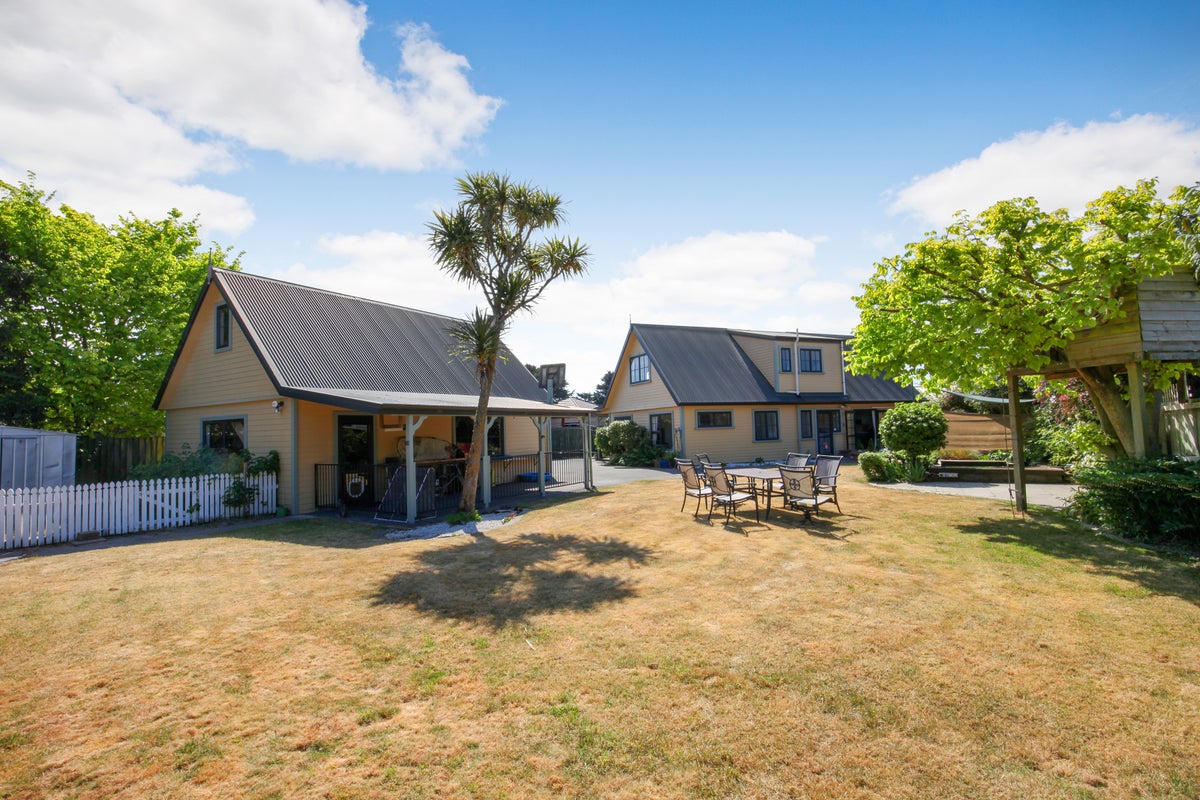 18 Styx River Place, Spencerville, Christchurch - Carousel 2