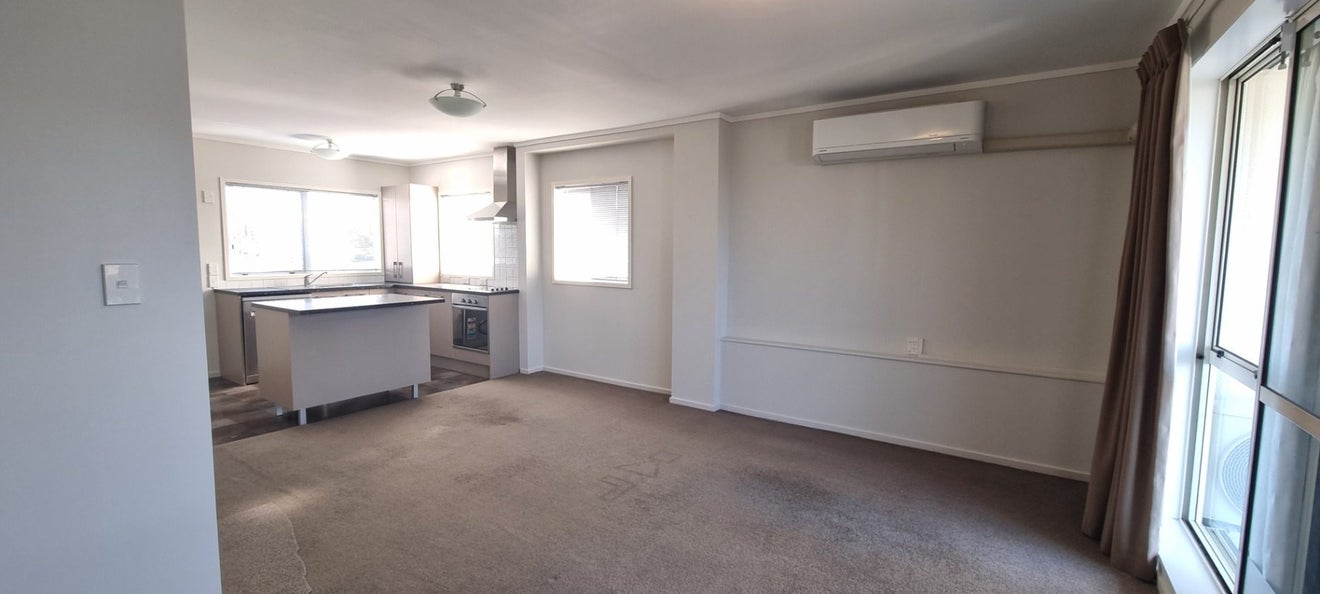 2A/268 Onewa Road, Birkenhead, Auckland - Carousel 2