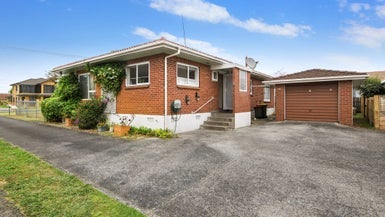 52A Central Avenue, Papatoetoe, Auckland - Carousel 1