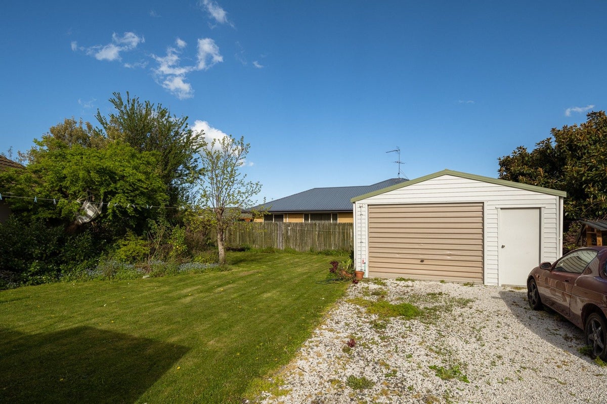 86 Hutcheson Street, Mayfield, Blenheim - Carousel 2