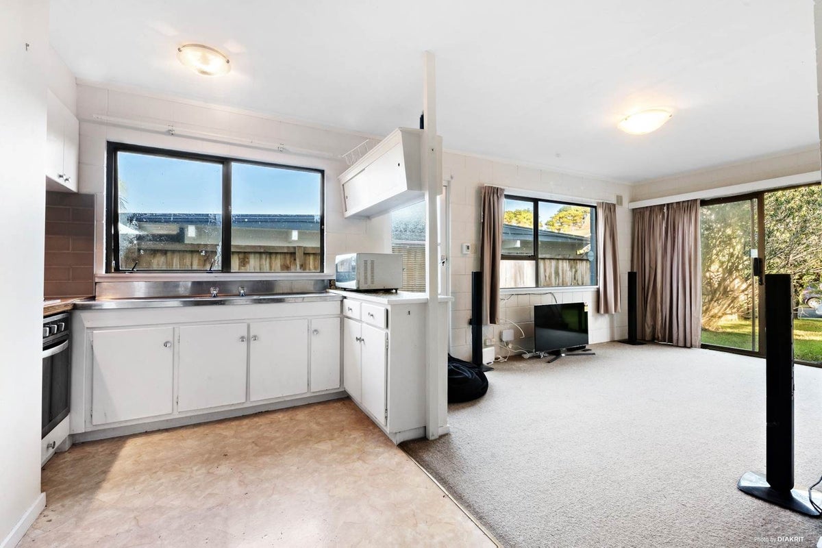 14 Flavia Close, Torbay, Auckland - Carousel 14