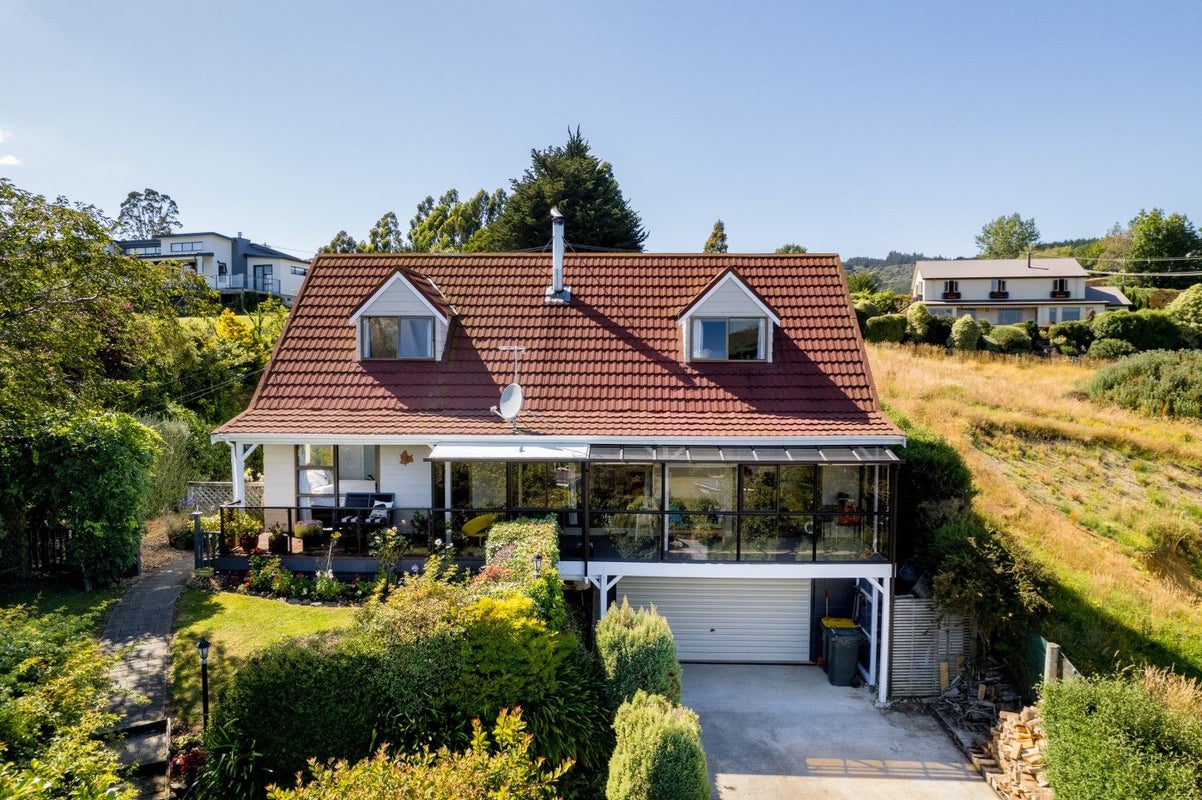 4 Kilgour Street, Waihola, Milton - Carousel 1