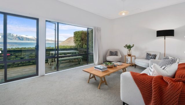 37B Greenstone Place, Fernhill, Queenstown - Carousel 1