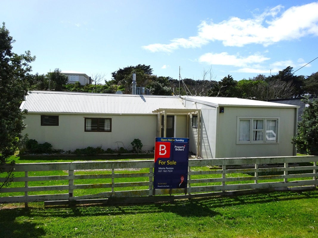 21 Dewe Terrace, Foxton Beach, Foxton - Carousel 18