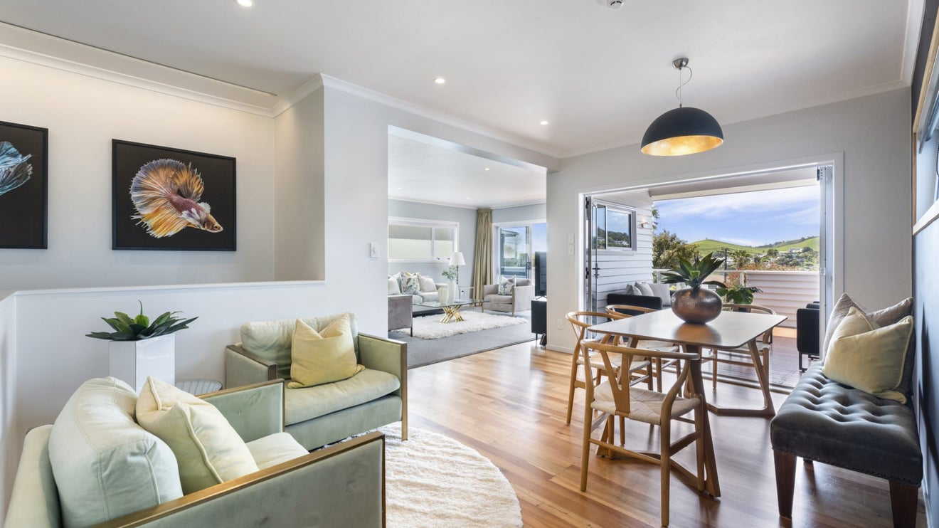 16 Te Pene Road, Maraetai, Auckland - Carousel 1