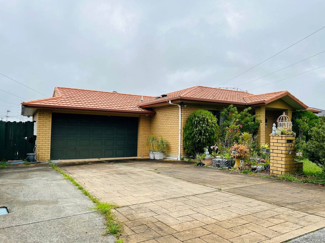 13 Eastland Road, Flat Bush, Auckland - Carousel 2