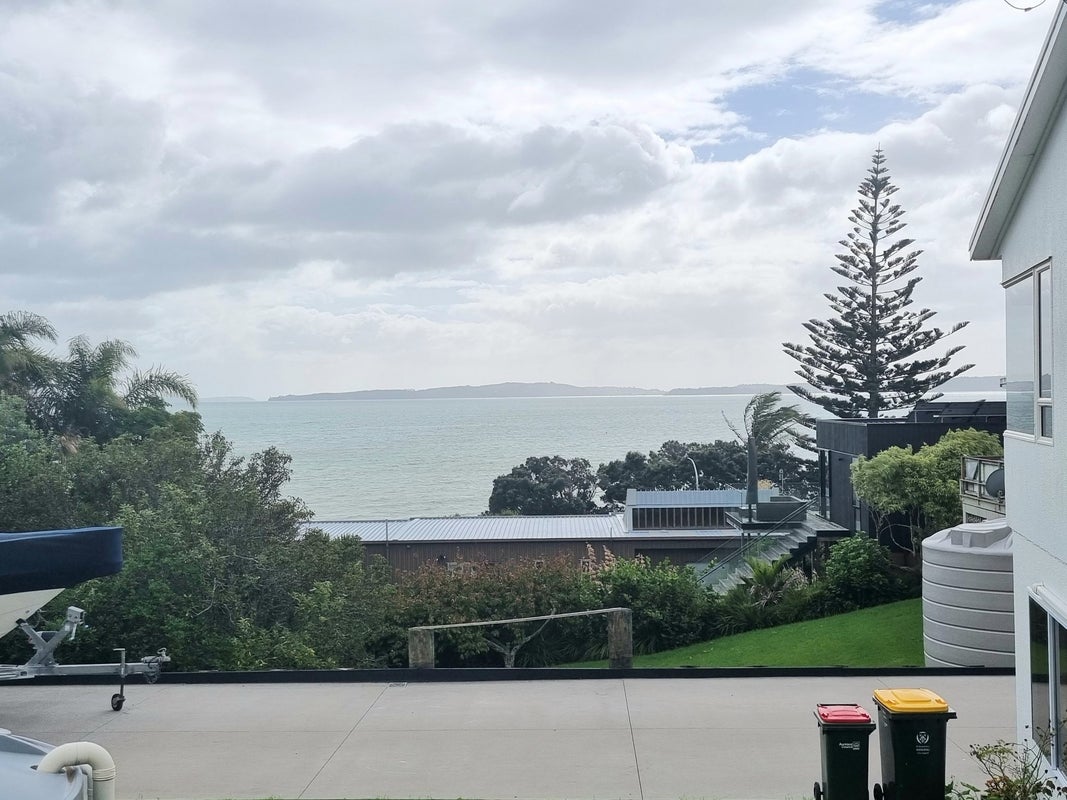 12 Alexander Avenue, Maraetai, Auckland - Carousel 1