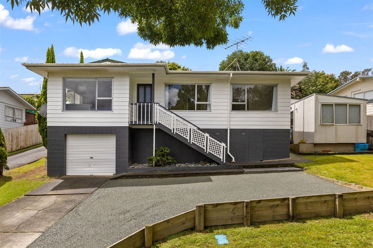 16 William Hadlow Place, Hatfields Beach, Orewa - Carousel 1