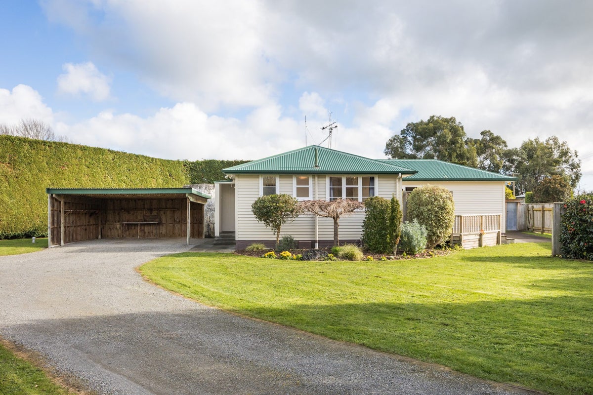 130 Oroua Road, Kairanga, Palmerston North - Carousel 2