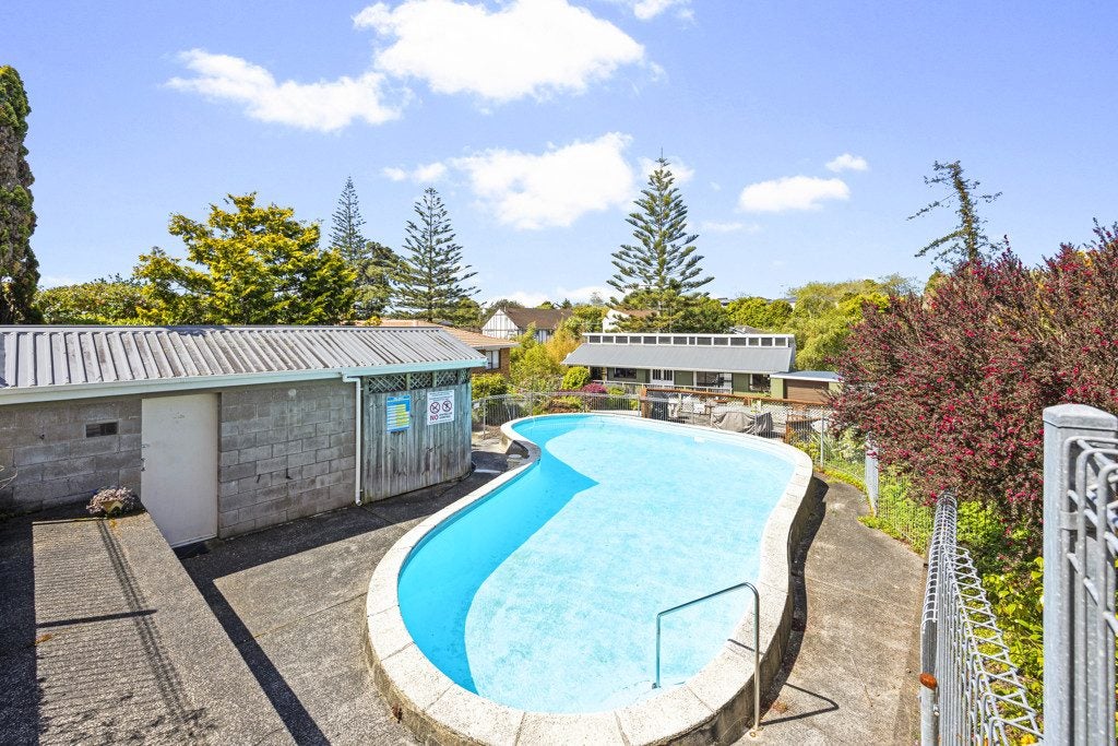 11/16 Willerton Avenue, New Lynn, Auckland - Carousel 2