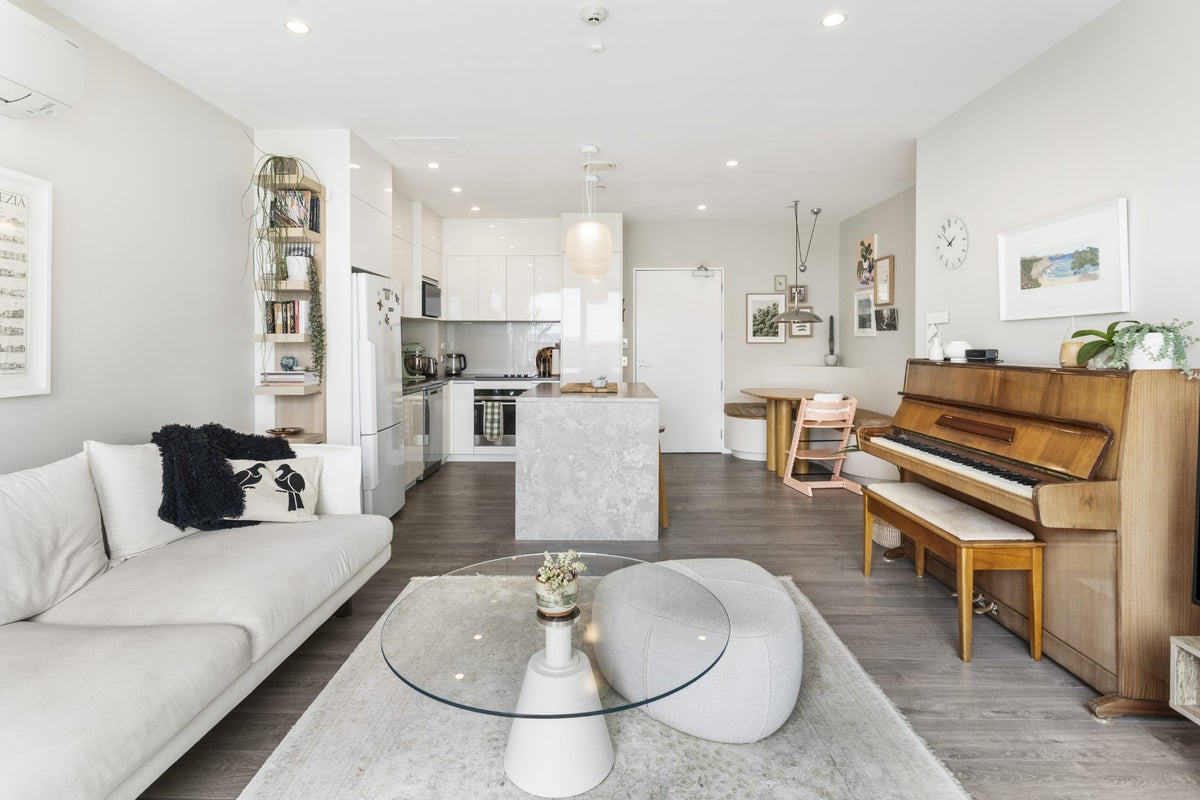 303/2 Onekiritea Road, Hobsonville, Auckland - Carousel 2