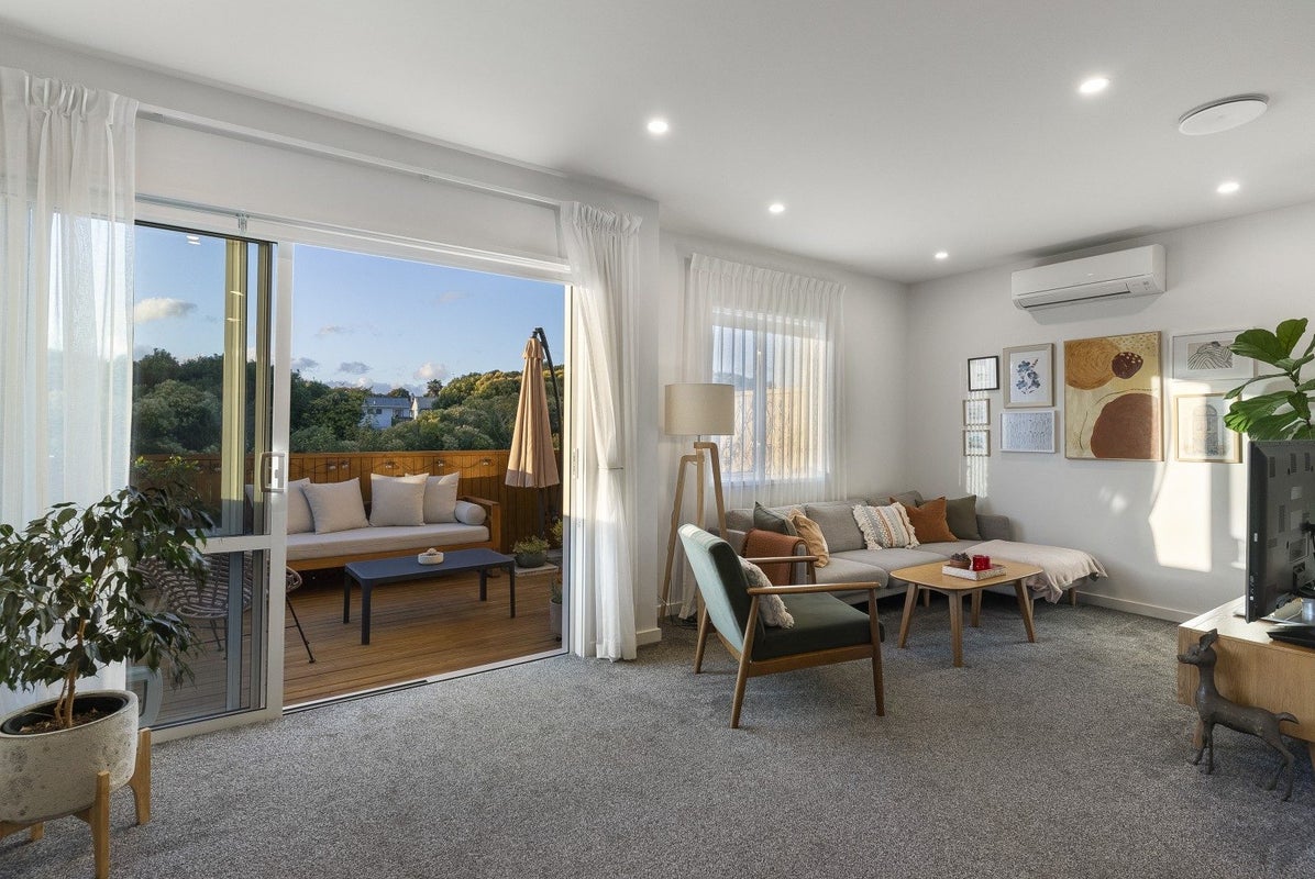 29 Tamora Lane, Avondale, Auckland - Carousel 2