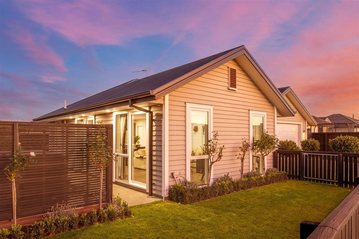 50 Cairnbrae Drive, Prebbleton, Prebbleton - Carousel 1
