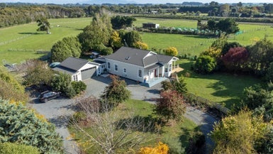 46 Old Hautere Road, Hautere - Carousel 1