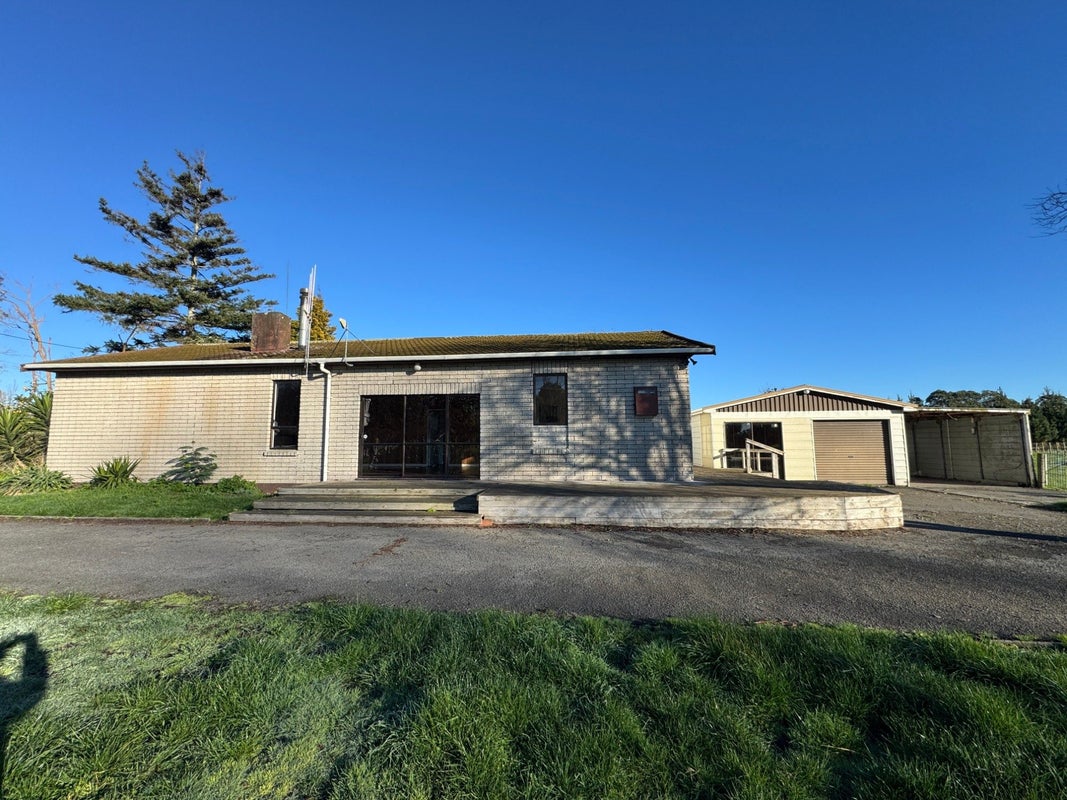 138 Raumai Road, Bulls - Carousel 1