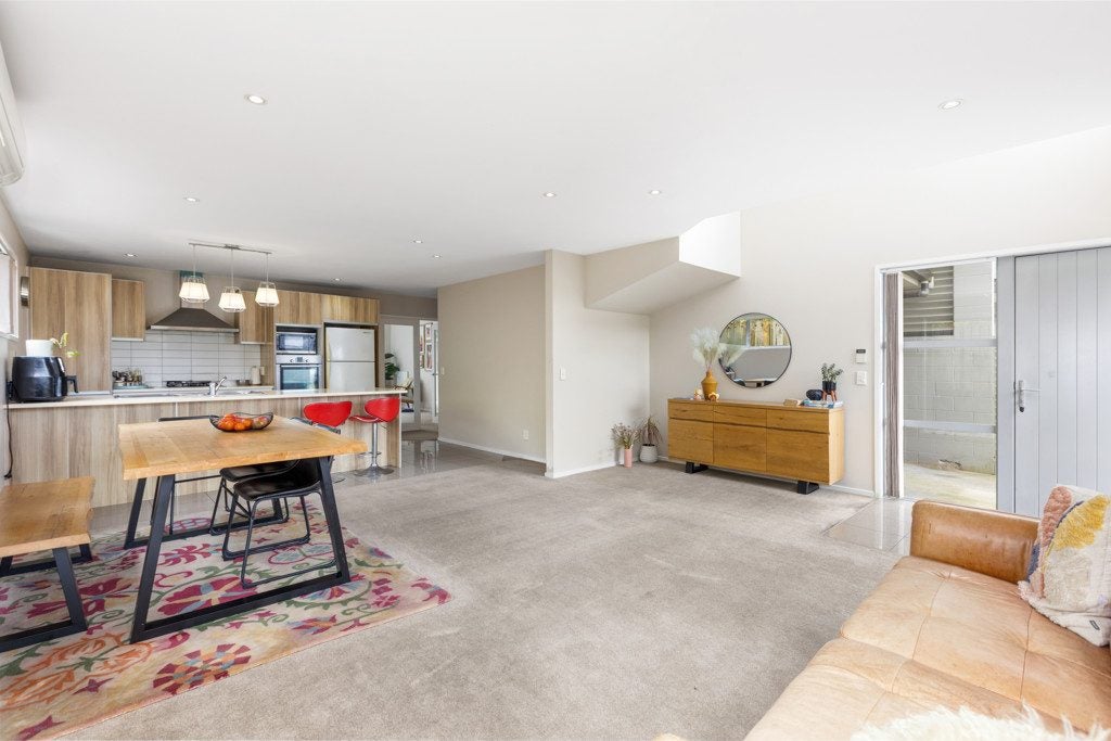 27 Comber Place, Johnsonville, Wellington - Carousel 2
