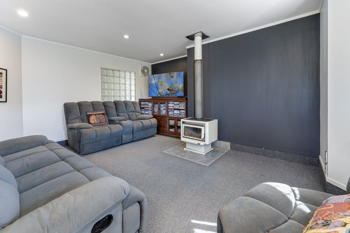 11 Coleridge Place, Stoke, Nelson - Carousel 2