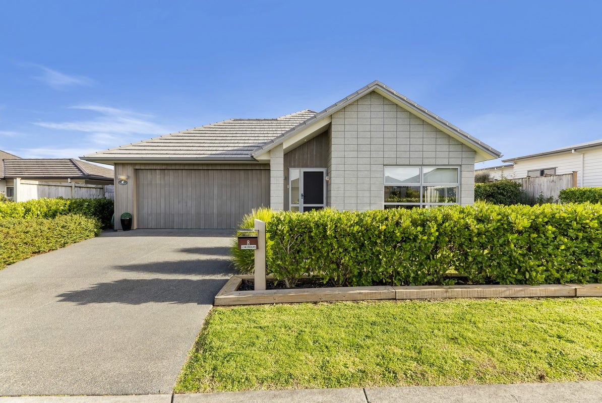 8 Kaimanawa Road, Karaka, Papakura - Carousel 1