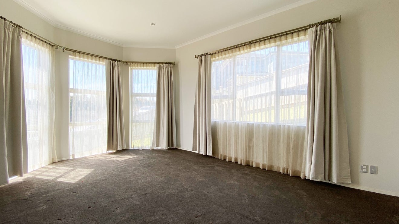 33 Saint Maroun Rise, The Gardens, Auckland - Carousel 2