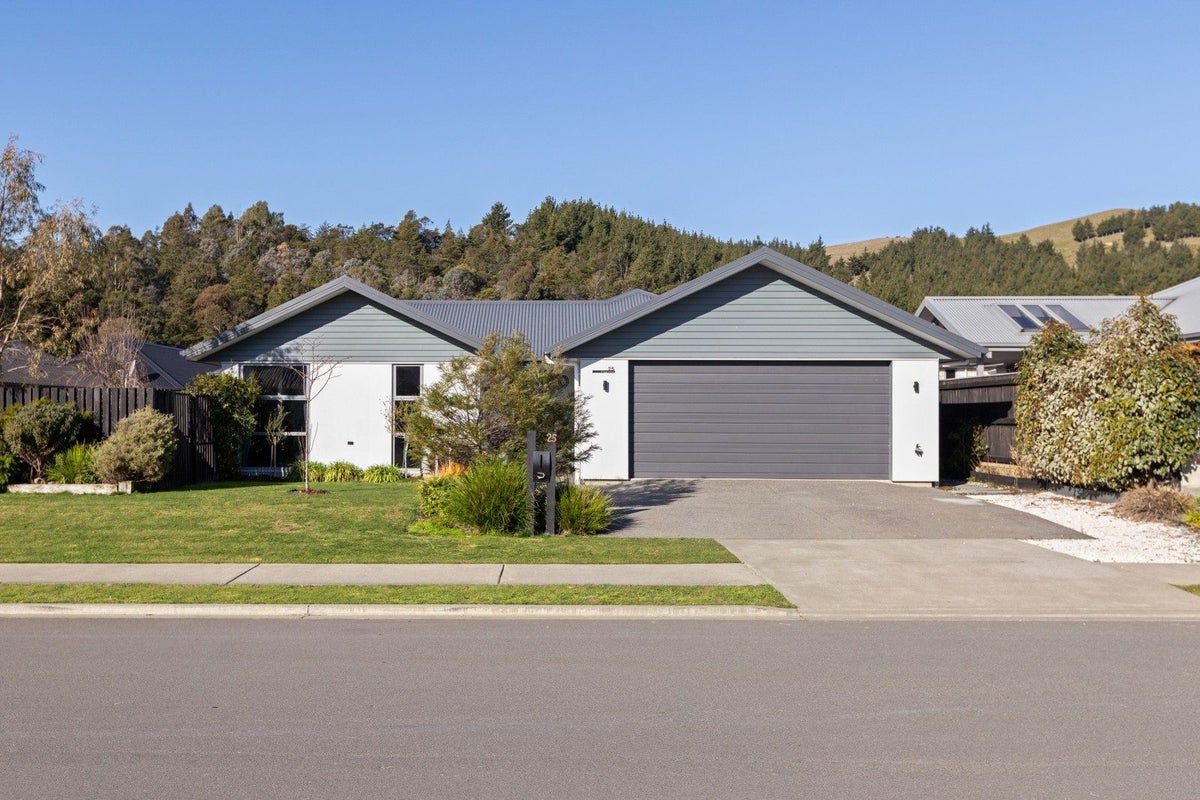 25 Grigg Drive, Witherlea, Blenheim - Carousel 2