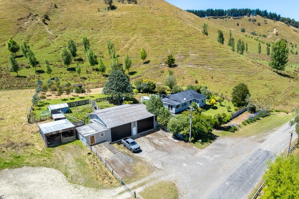 1752 Mangamahu Road, Mangamahu, Whanganui - Carousel 2