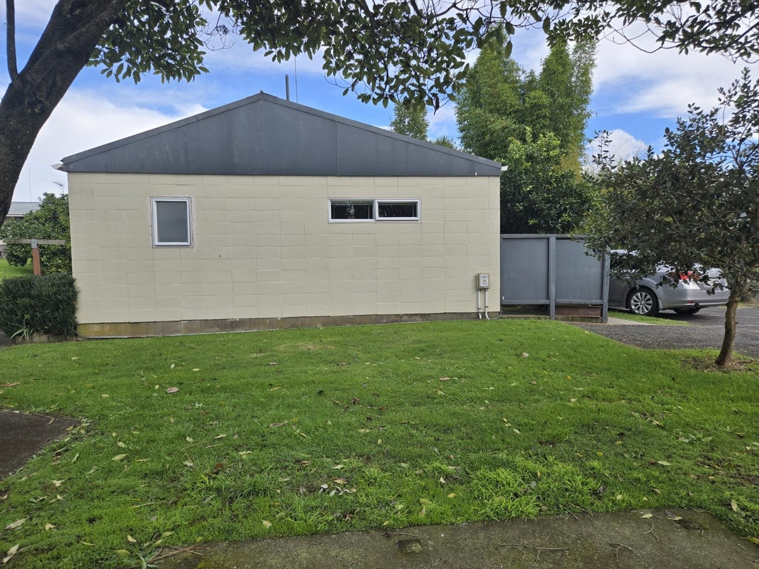 2/22 Riverlea Road, Riverlea, Hamilton - Carousel 1