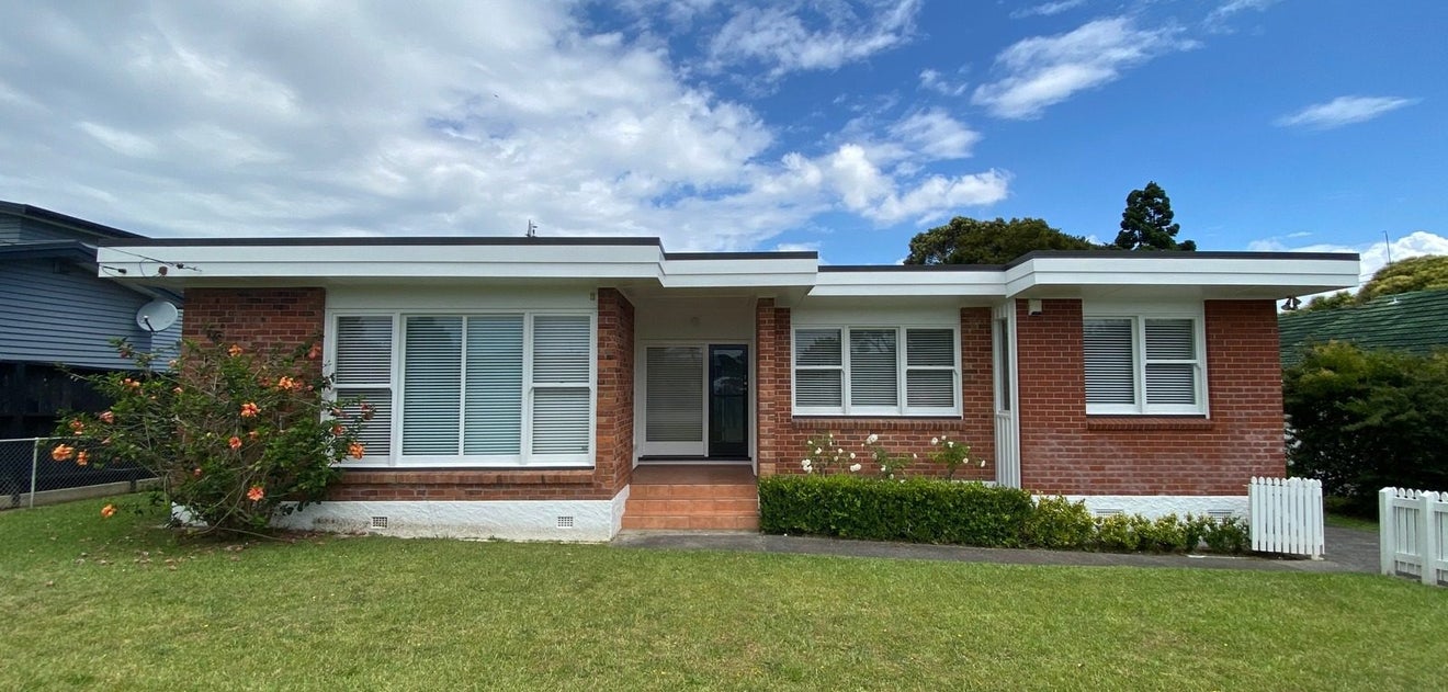 131 West Tamaki Road, Glen Innes, Auckland - Carousel 2