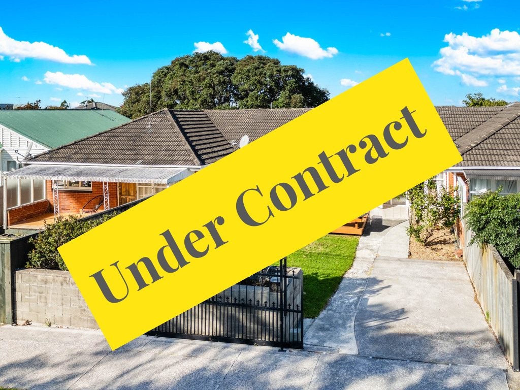 2/59 Tawa Road, Onehunga, Auckland - Carousel 1