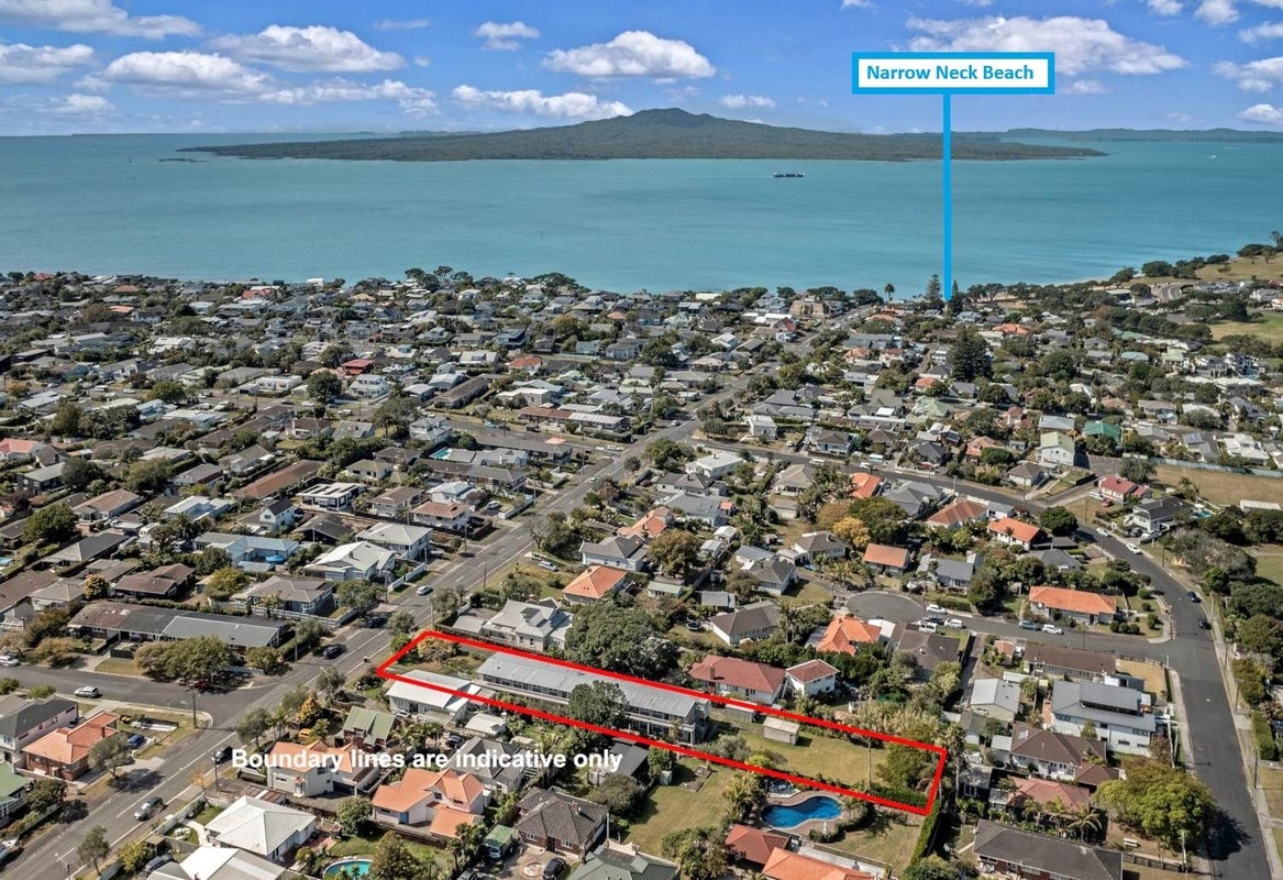 7/77 Old Lake Road, Narrow Neck, Auckland - Carousel 9