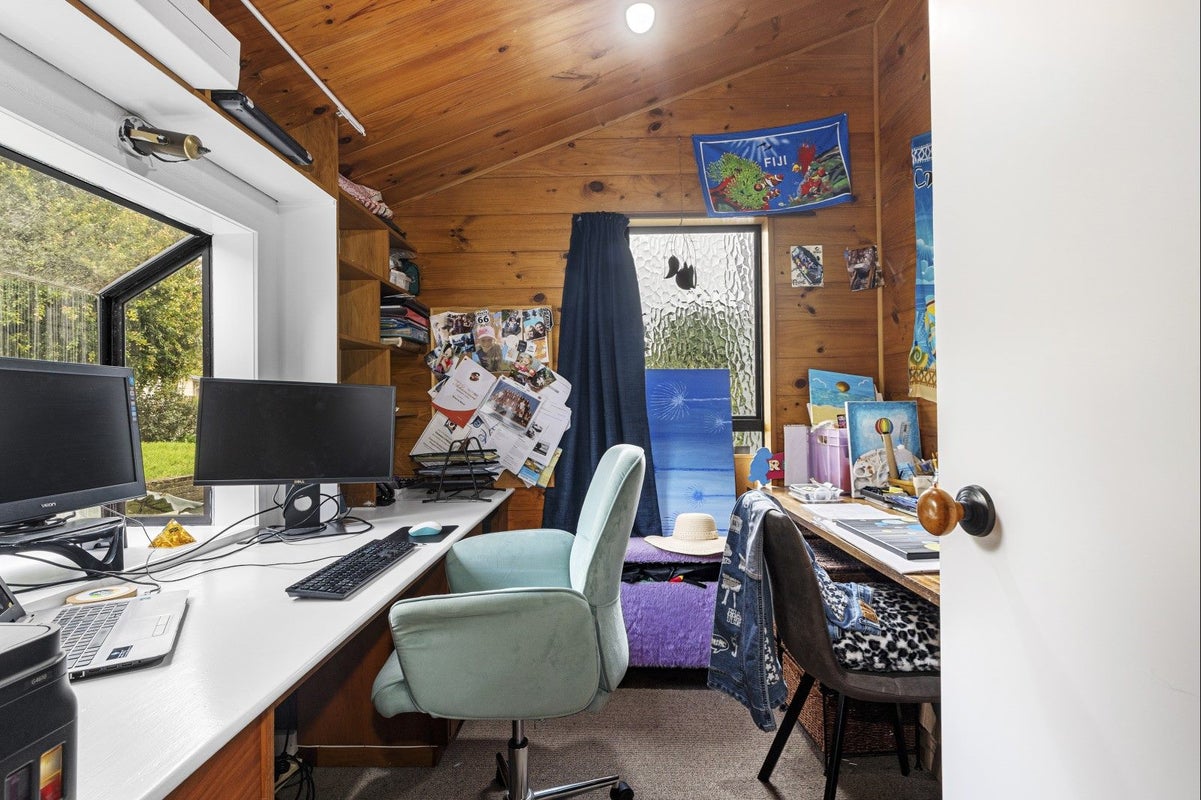 168 Vale Street, Otumoetai, Tauranga - Carousel 21