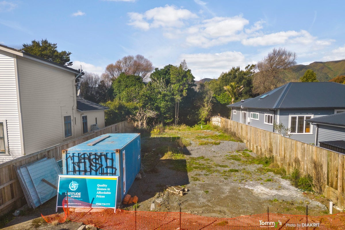 44 Penrose Street, Woburn, Lower Hutt - Carousel 6