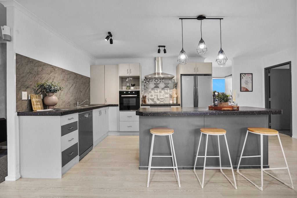 109 Farnborough Drive, Grandview Heights, Hamilton - Carousel 2