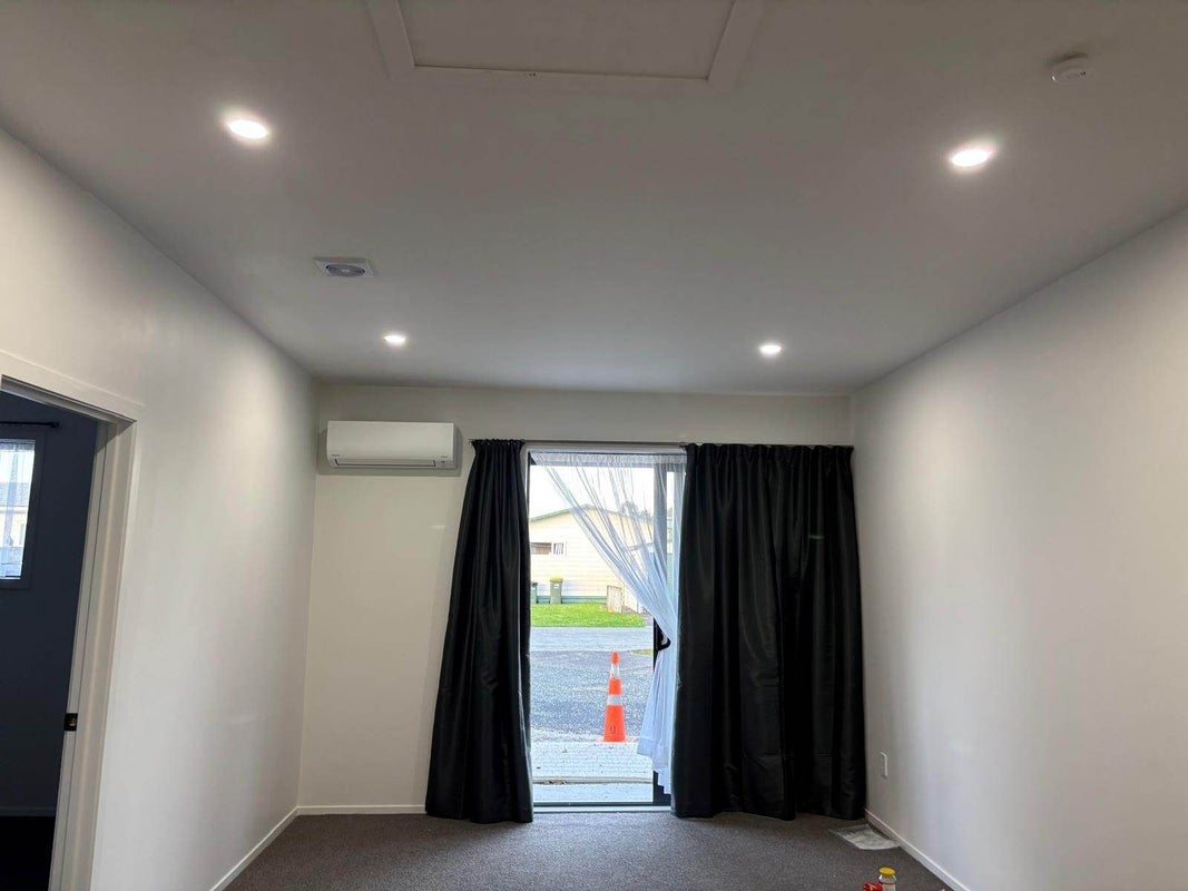 37 Waka Street, Albany Heights, Auckland - Carousel 2